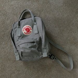 Fjallraven Kanken Mini Backpack - Putty